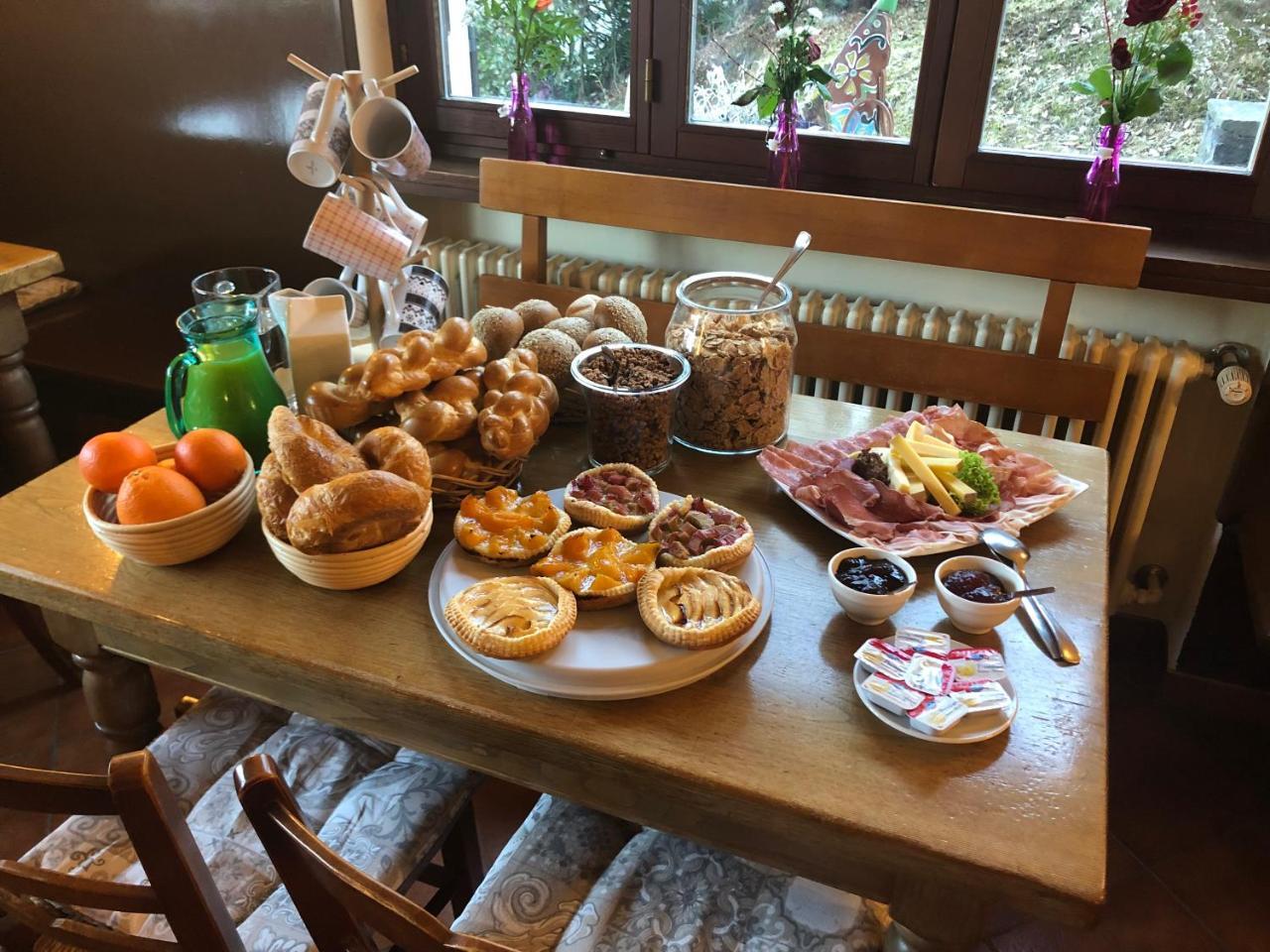 Al Grottino Bed and Breakfast Gambarogno Eksteriør billede